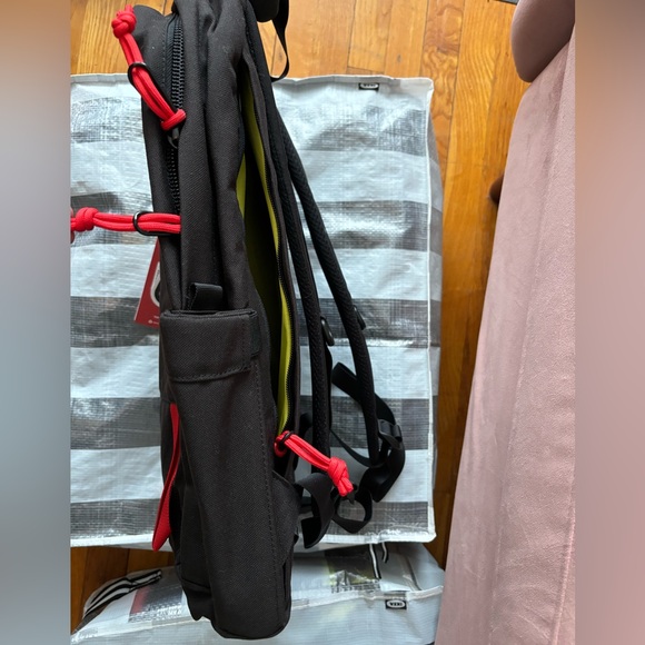 Topo Designs Daypack Classic Backpack NWT - Picture 4 of 6